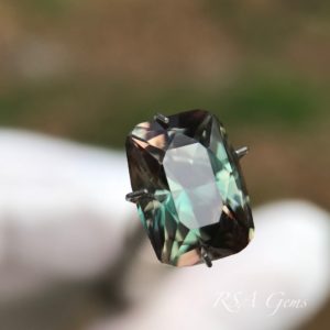 oregon sunstone faceted colored gemstone